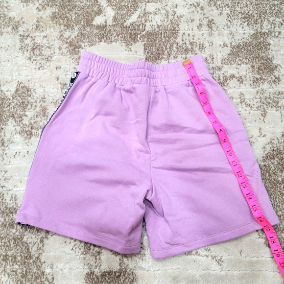 🍒 2/$22 Juicy Couture Shorts - Picture 3 of 3
